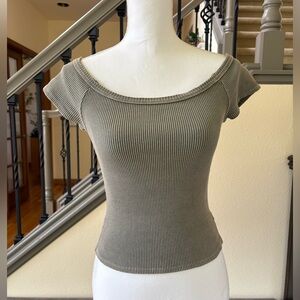 Lulus Ribbed Olive Green Top With Distressed Neckline Size M